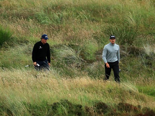 Stenson out in front of Mickelson at Troon today